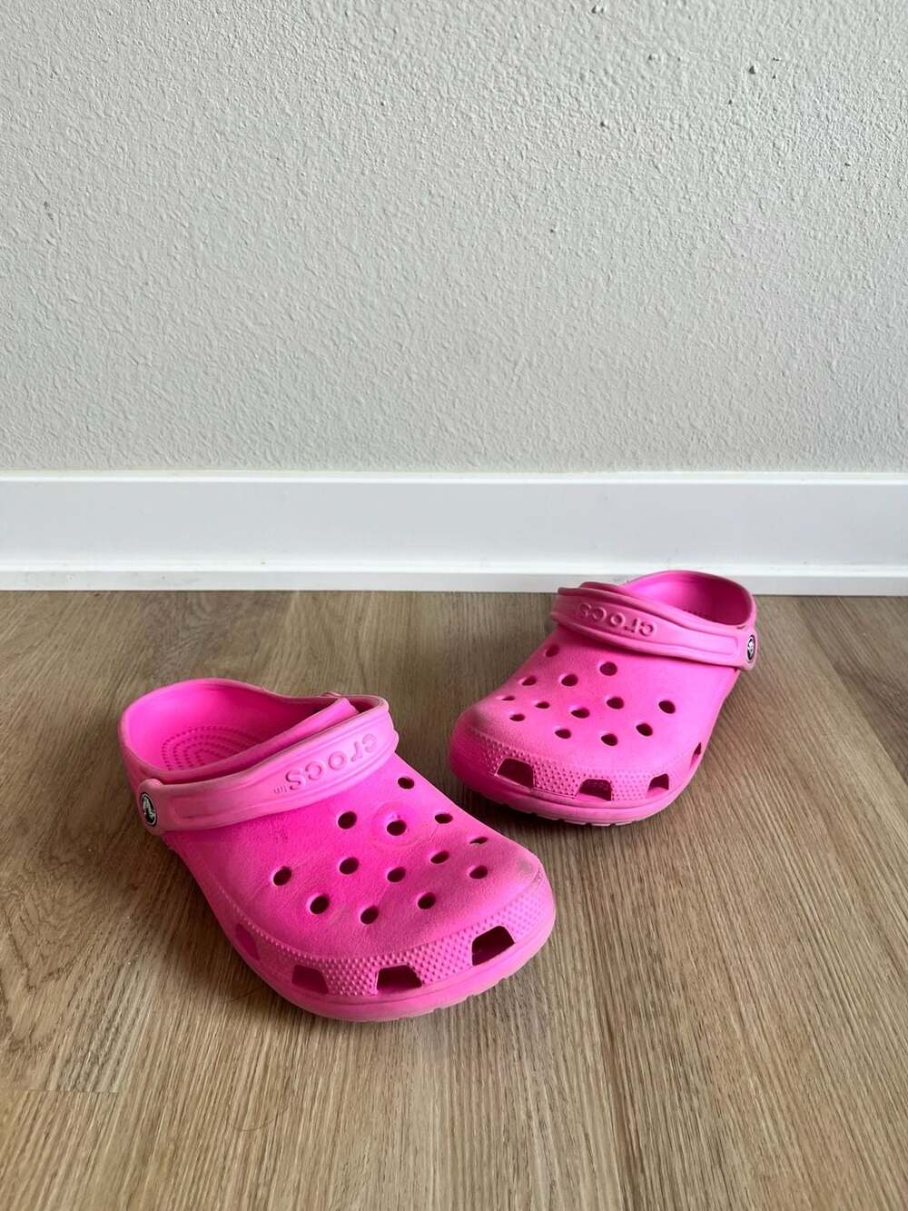 Crocs, Classic Clog, Hot Pink/Neon, Waterproof, Wide Toe Box, Slip Ons, 8